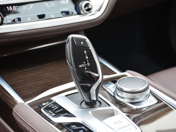 宝马(进口)  730Li 换挡杆