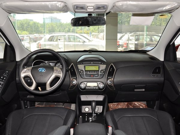 �����ִ� �Ŀ� GLS 2.0L �Զ� �п�̨����