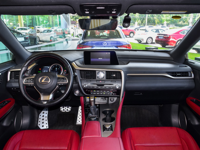 雷克萨斯 300 四驱F 大中控全景