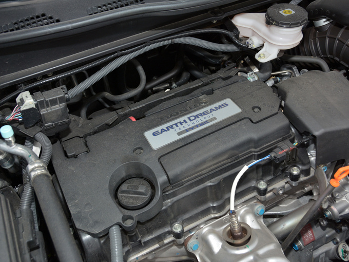 东风本田  2.4L 发动机