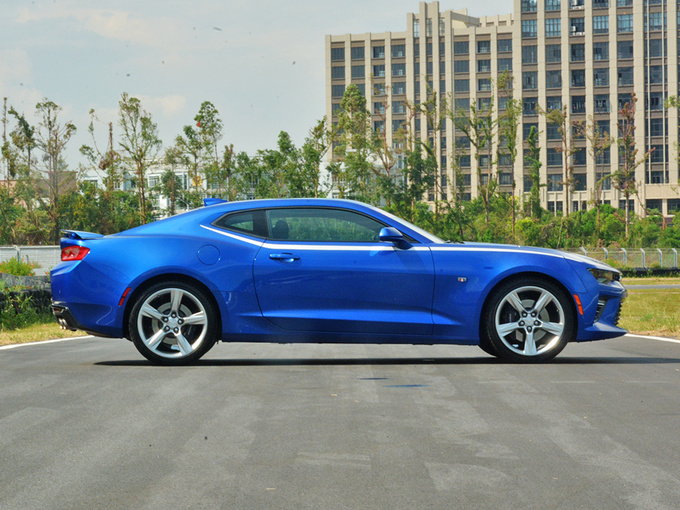 雪佛兰(进口)  雪佛兰科迈罗