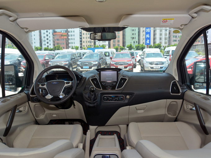 江铃福特  2.0T 大中控全景