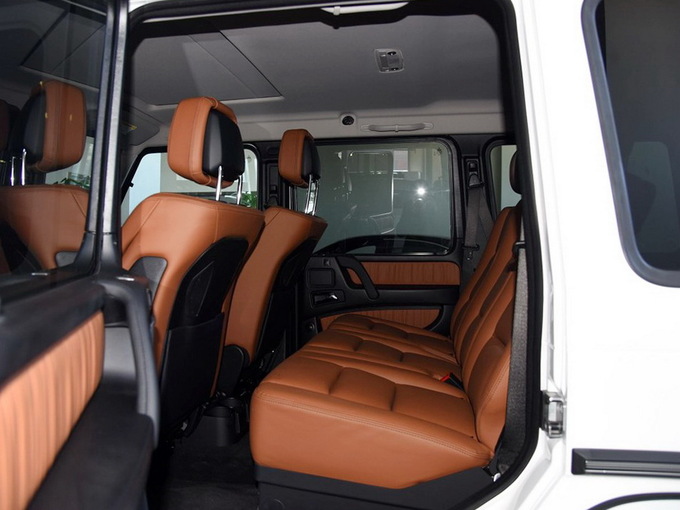 奔驰(进口)  G 第二排空间