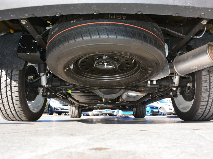 凯迪拉克(进口)  6.2L 底盘