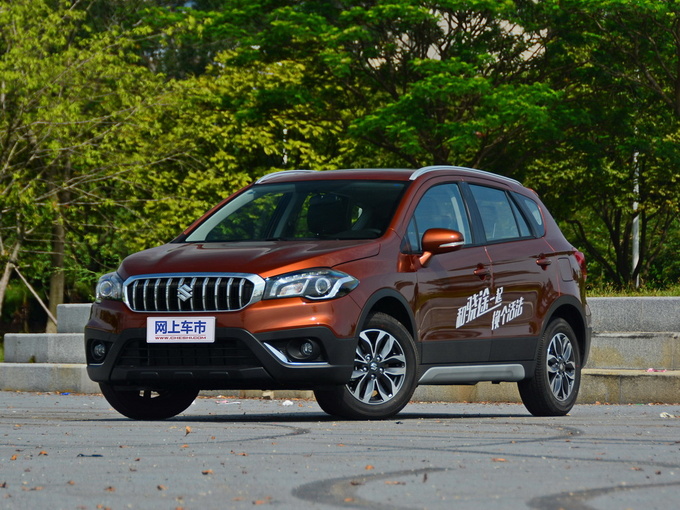 长安铃木  1.6L 左前正45度