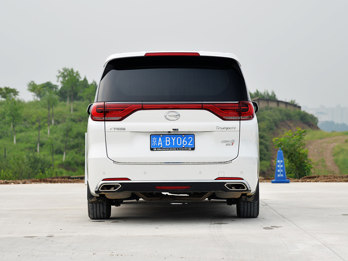 广汽传祺  320T 正后