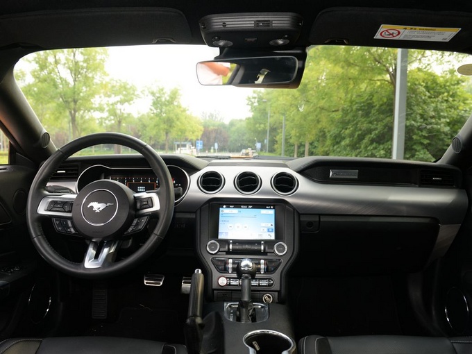 福特(进口)  2.3L 大中控全景