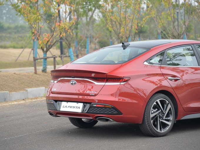 北京现代 280TGDi 智速版