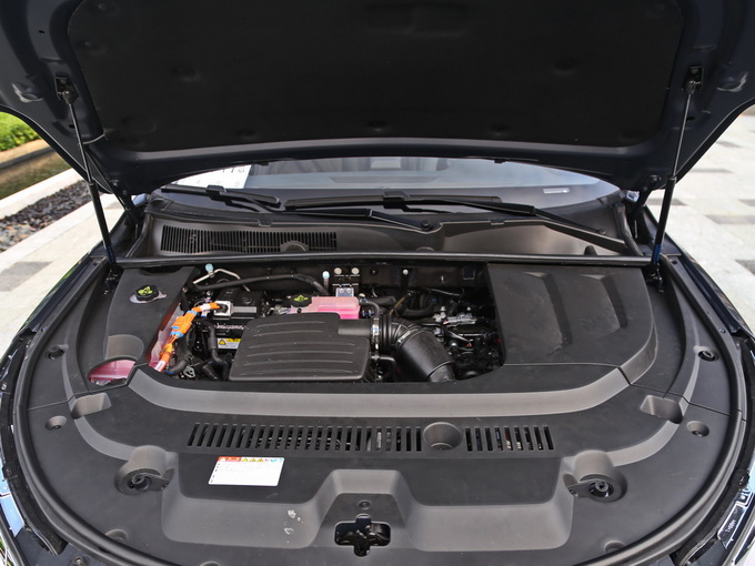 比亞迪  宋DM 1.5TID 發動機艙