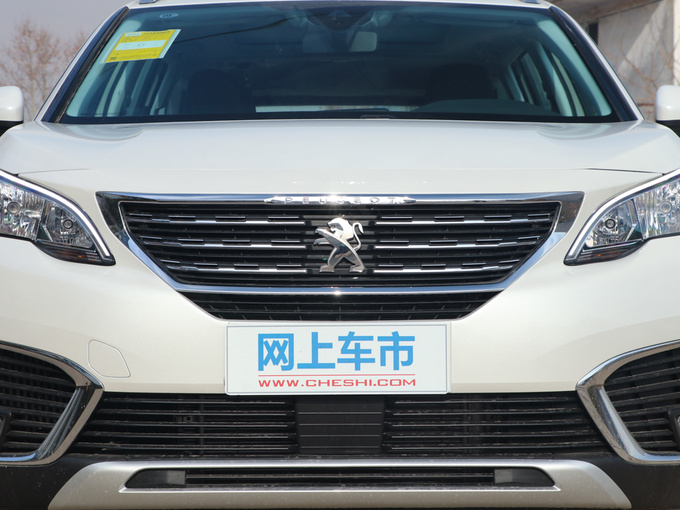 东风标致  380THP 前脸