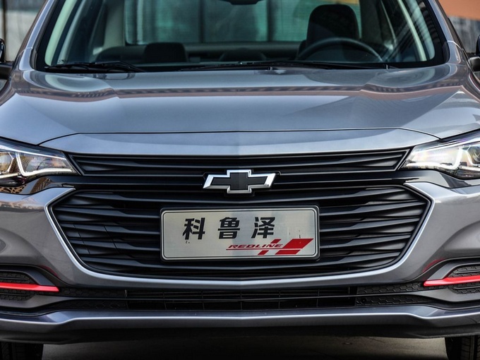 雪佛兰  Redline 320T 前脸