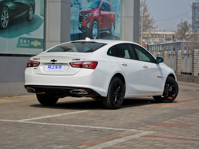 雪佛兰  Redline 550T 右后正45度