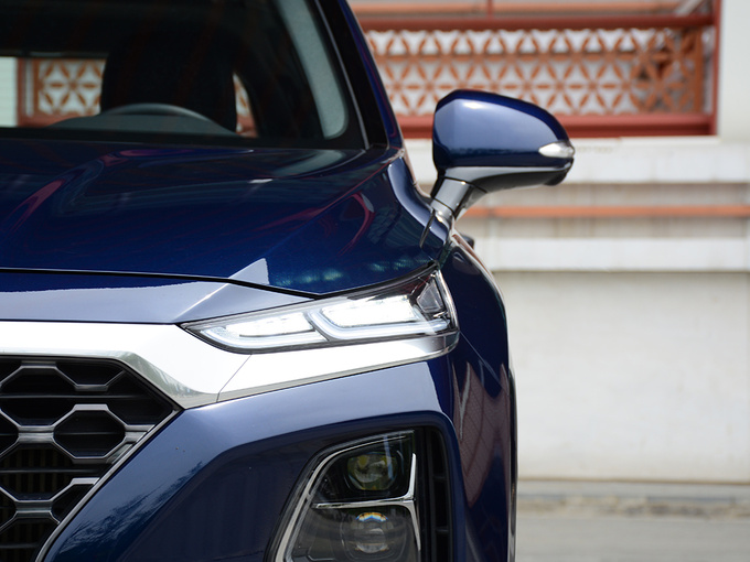 北京现代 380 TGDi TOP 左前大灯