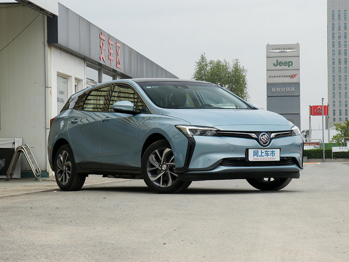 别克   右前正45度