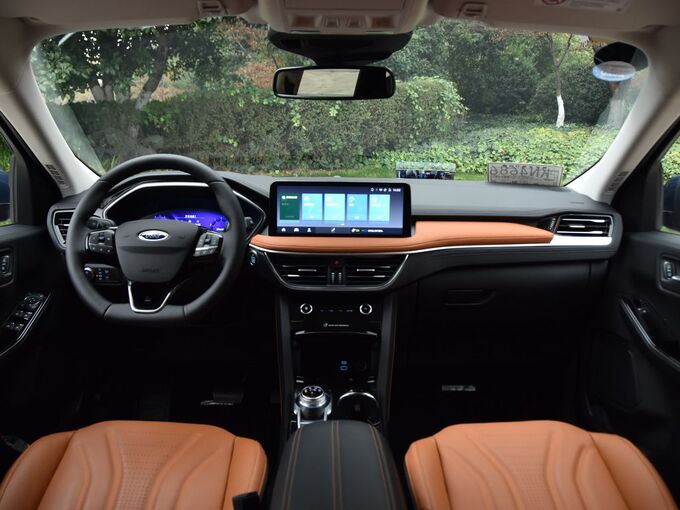 长安福特  EcoBoost 245 嘉享款 大中控全景