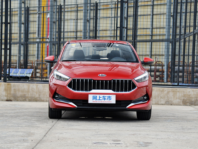 东风悦达起亚  1.5L 正前