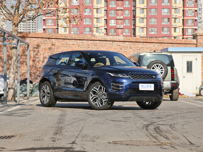 奇瑞捷豹路虎  249PS R-DYNAMIC S 右前正45度