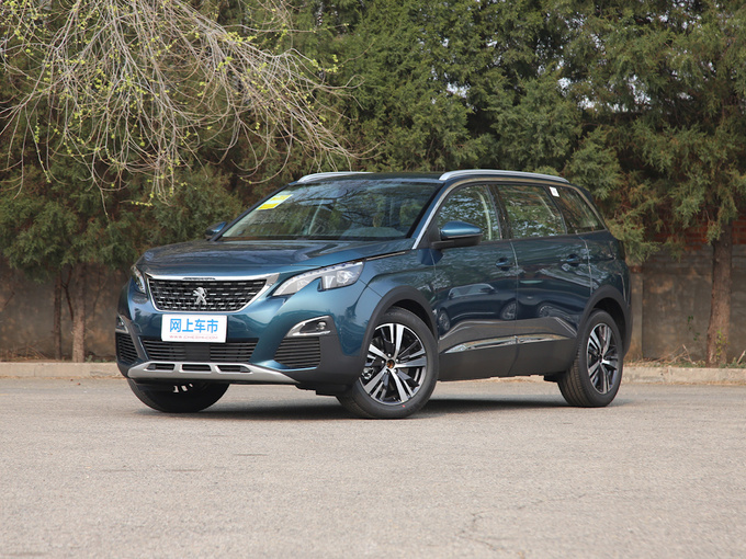 东风标致 400THP 左前正45度