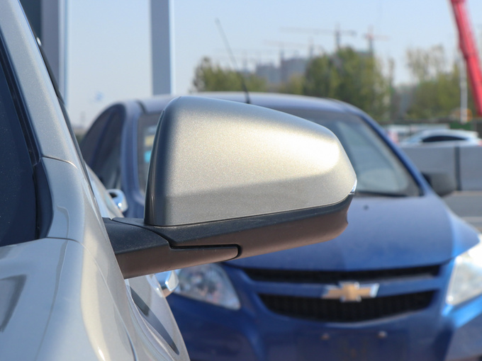 雪佛兰  535T 自动驭界版 左侧后视镜