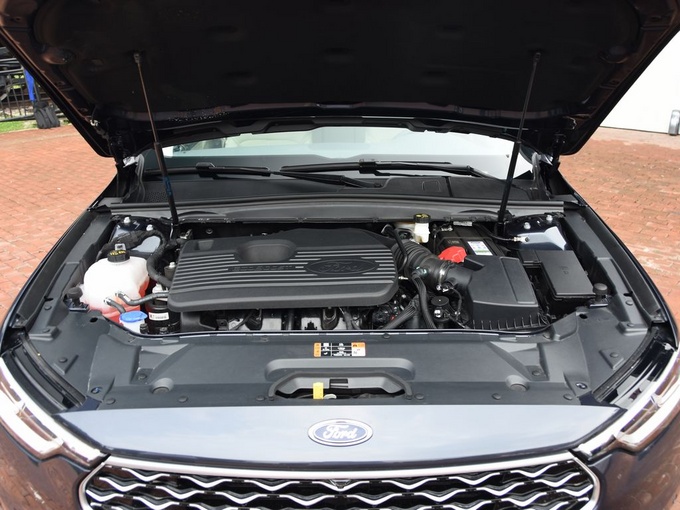 长安福特  EcoBoost 245 发动机舱