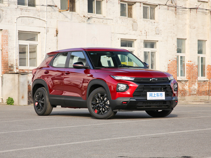 雪佛兰（国产）  435T Redline CVT两驱锋锐版 右前正45度
