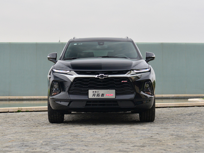 雪佛兰  RS 650T 正前