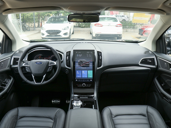 长安福特  EcoBoost 245 两驱豪锐型 大中控全景