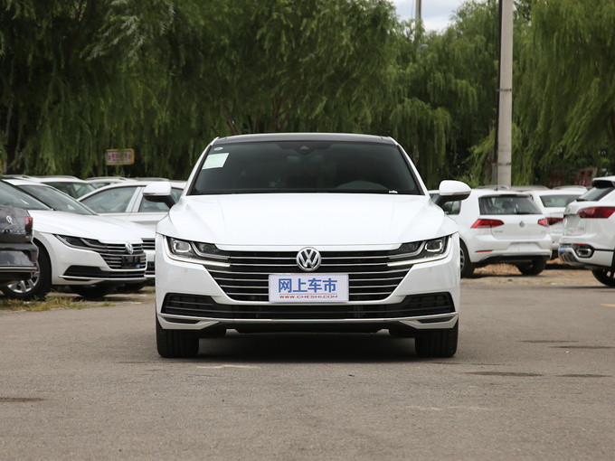 一汽-大众  330TSI 魅颜版 正前