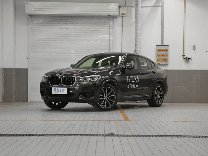 宝马(进口)  xDrive30i 左前正45度