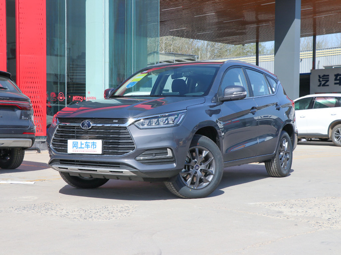 比亚迪  经典版 1.5T 左前正45度