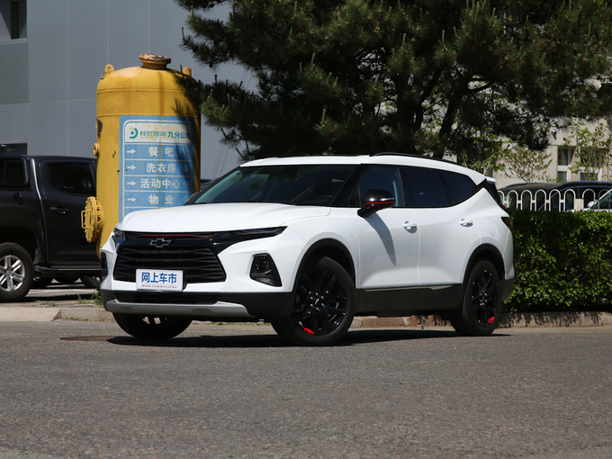 雪佛兰  Redline 650T 左前正45度