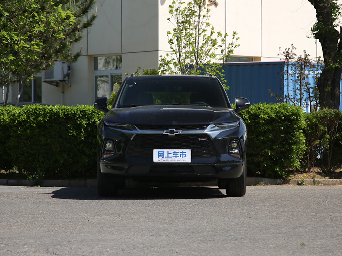 雪佛兰 RS 650T 正前