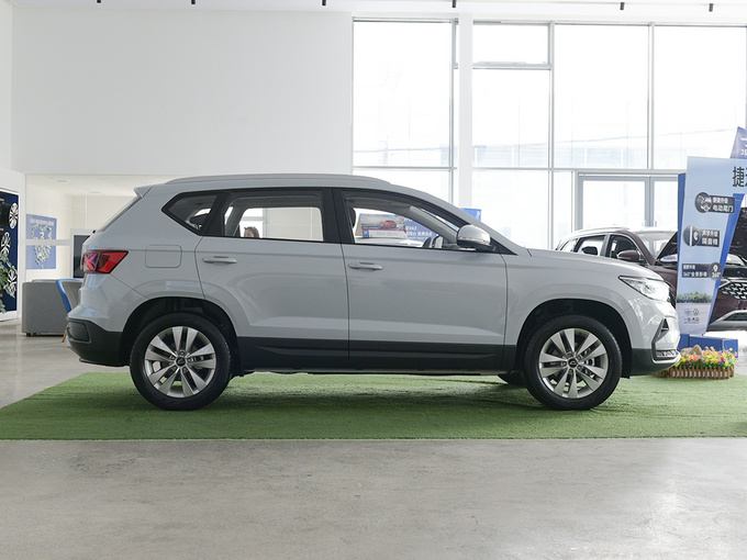 一汽大众  280TSI 正右侧