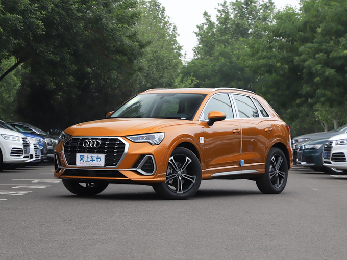 一汽奥迪  45 TFSI quattro 左前正45度