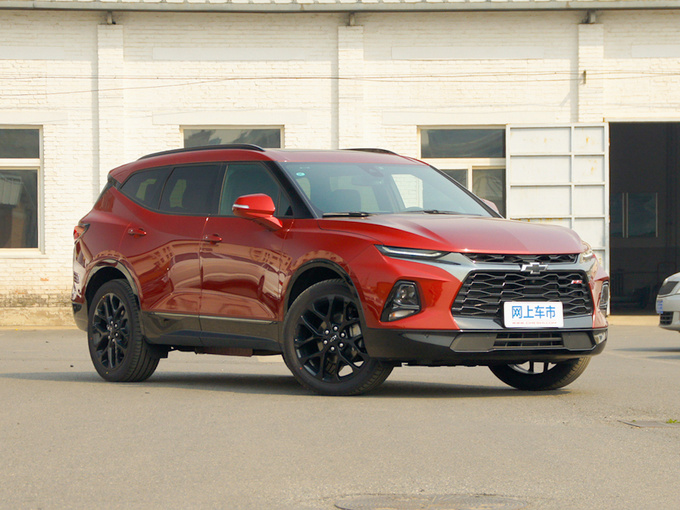 雪佛兰  650T 右前正45度