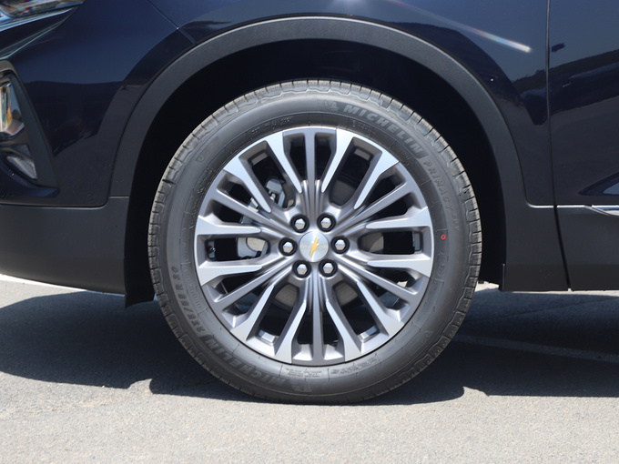 雪佛兰（国产）  650T 左前轮