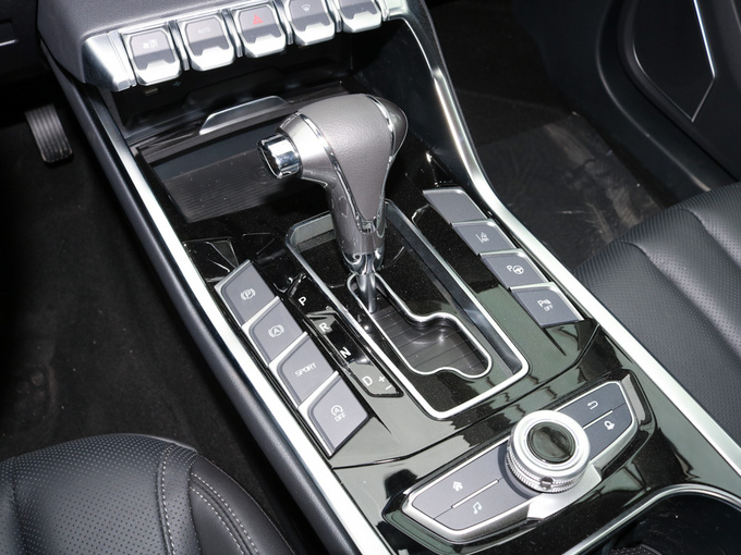 江铃福特  领界S EcoBoost 145 CVT 换挡杆