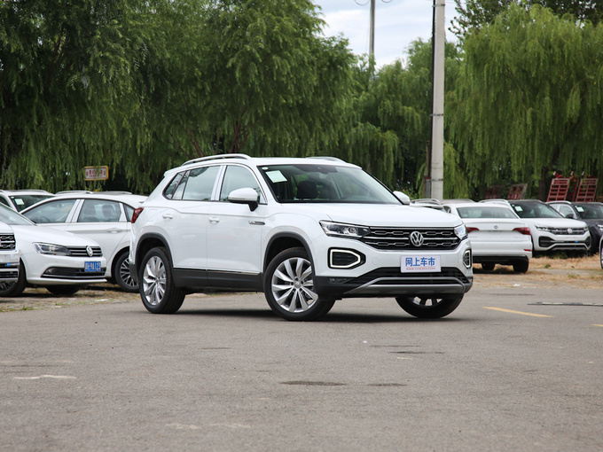 一汽-大众  330TSI 右前正45度