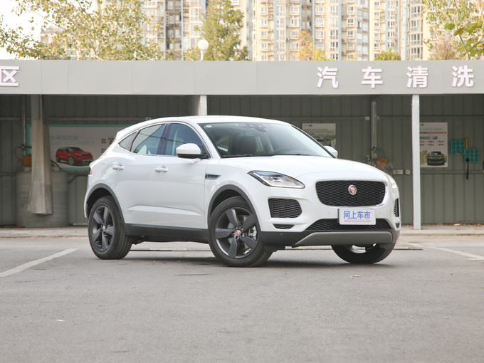 奇瑞捷豹路虎  P250 S 右前正45度