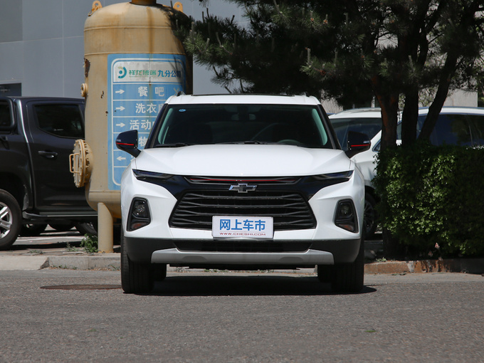 雪佛兰（国产）  Redline 650T 5座 正前