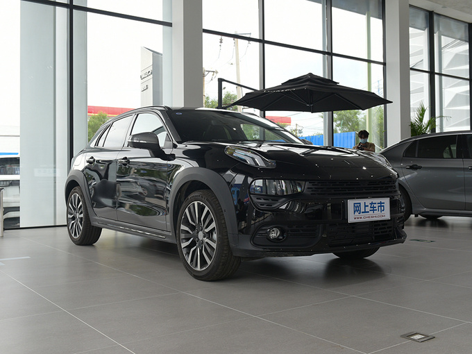 领克  2.0T 自动两驱耀 右前正45度