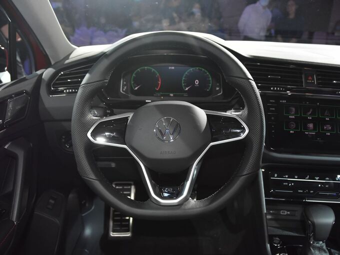 上汽大众  330TSI 方向盘