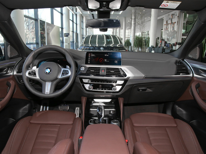 宝马(进口)  xDrive 25i 大中控全景