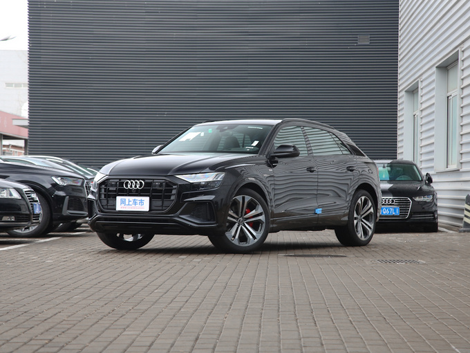 奥迪(进口)  55 TFSI 左前正45度