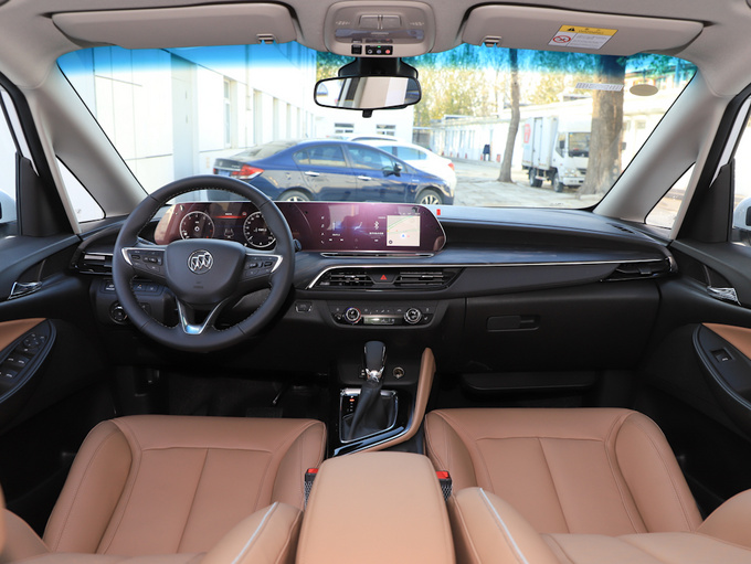 别克  323T 大中控全景