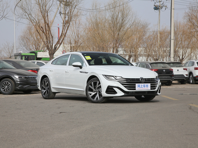 一汽-大众  330TSI 右前正45度