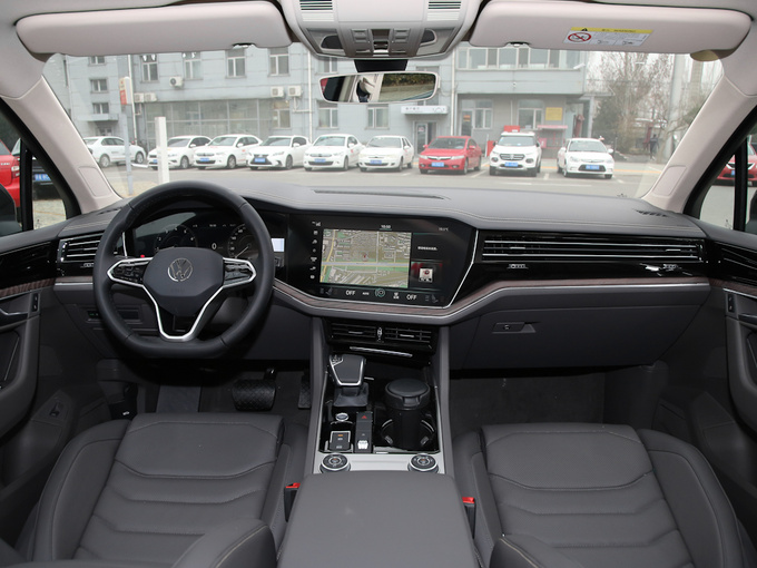 大众(进口)  2.0TSI 大中控全景