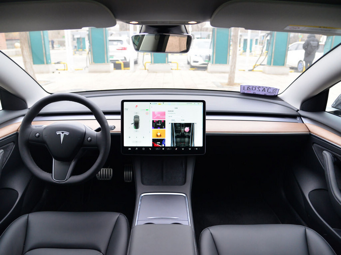 特斯拉（国产）   大中控全景