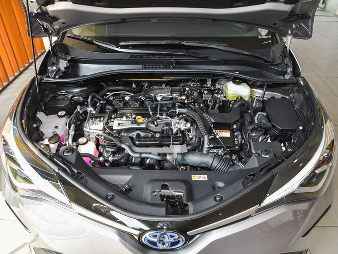 一汽丰田  双擎 2.0L