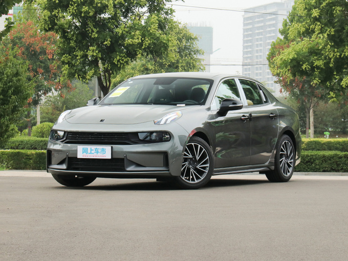 领克  2.0TD 左前正45度